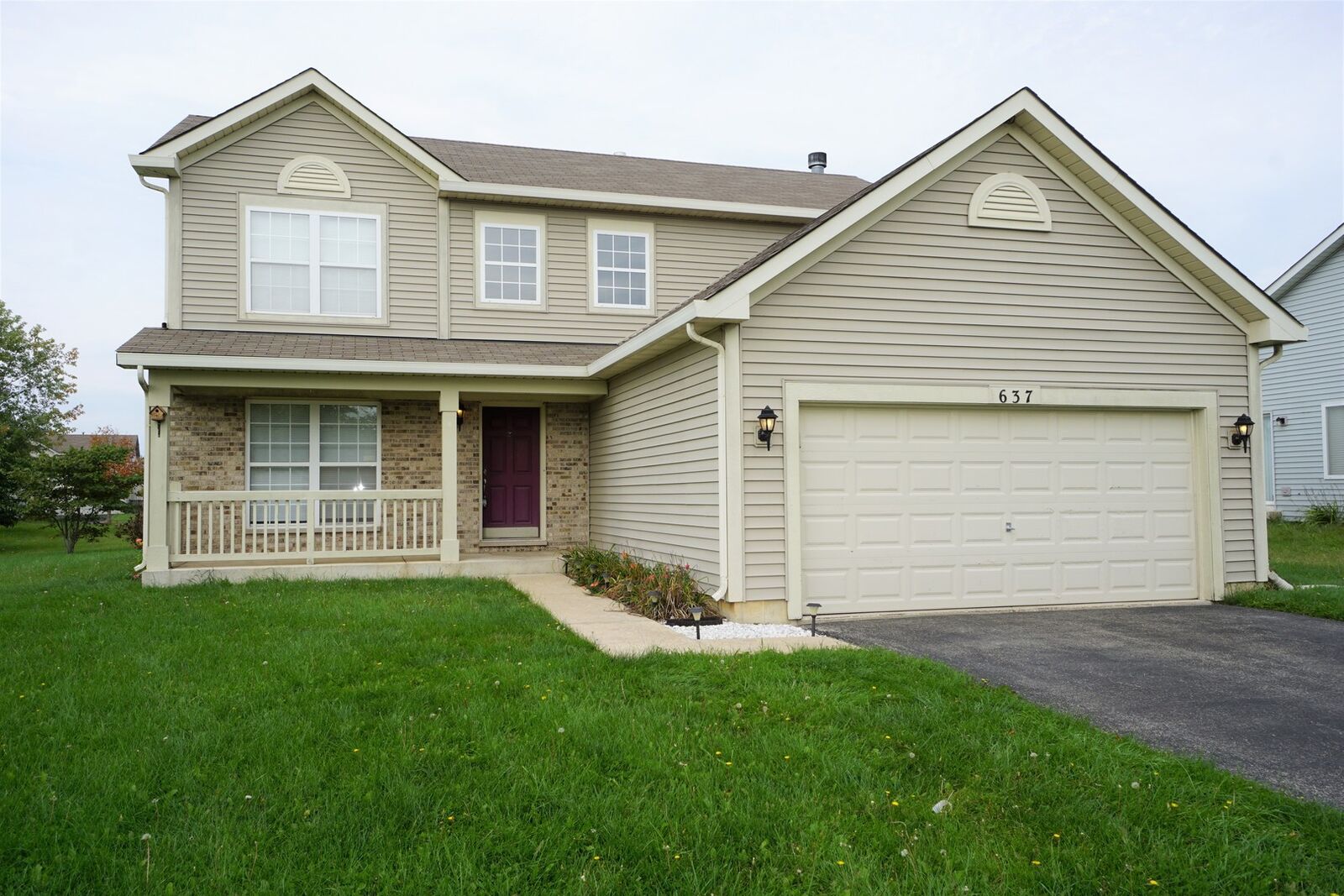 Property Photo:  637 Deames Street  IL 60545 
