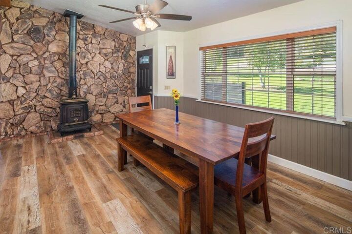 Property Photo:  1278 Hanson Way  CA 92065 