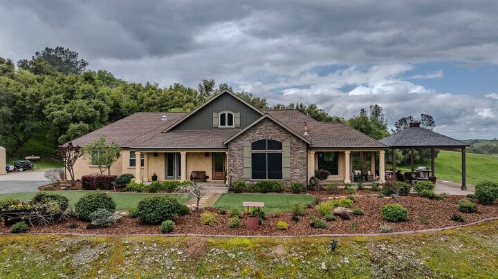 Property Photo:  11195 Vintage Road  CA 95640 