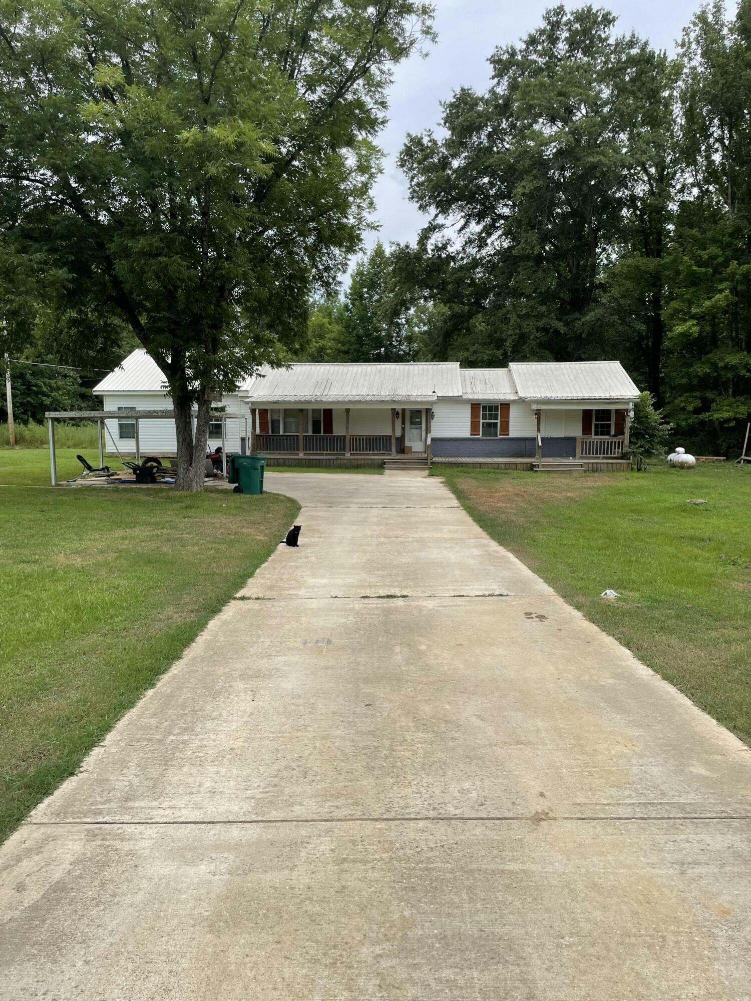 Property Photo:  1588 North Feemster Lake Road  MS 38804 