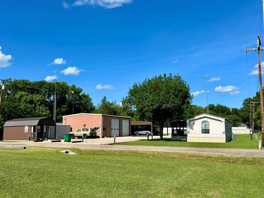 Property Photo:  218 Cr 26716  TX 75470 