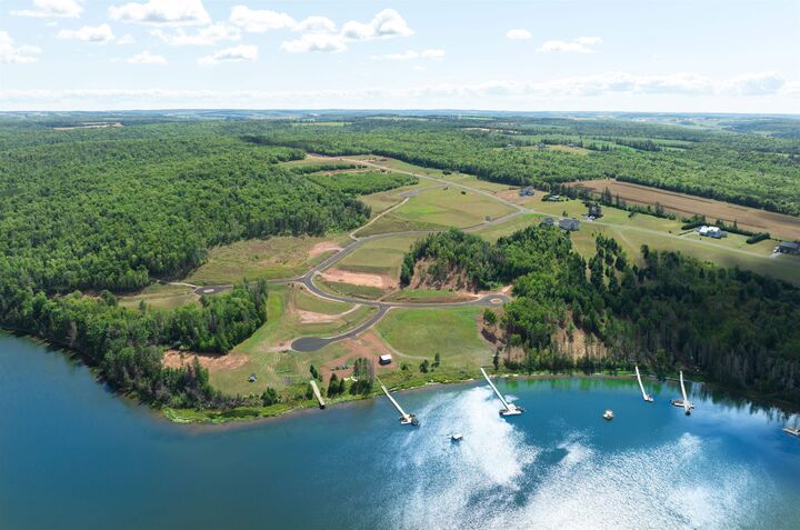 Photo de la propriété:  C-11 Forest View Crt  PE C0A 1E0 