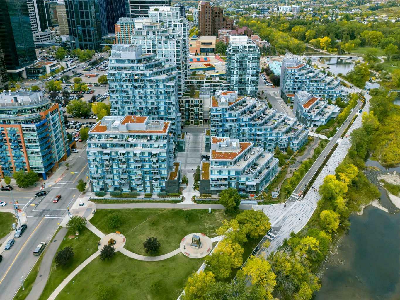Property Photo:  138 Waterfront Court SW 311  AB T2P 1L1 