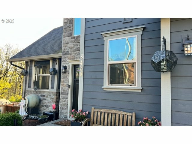 Property Photo: 8428 SE 146th Pl OR 97236