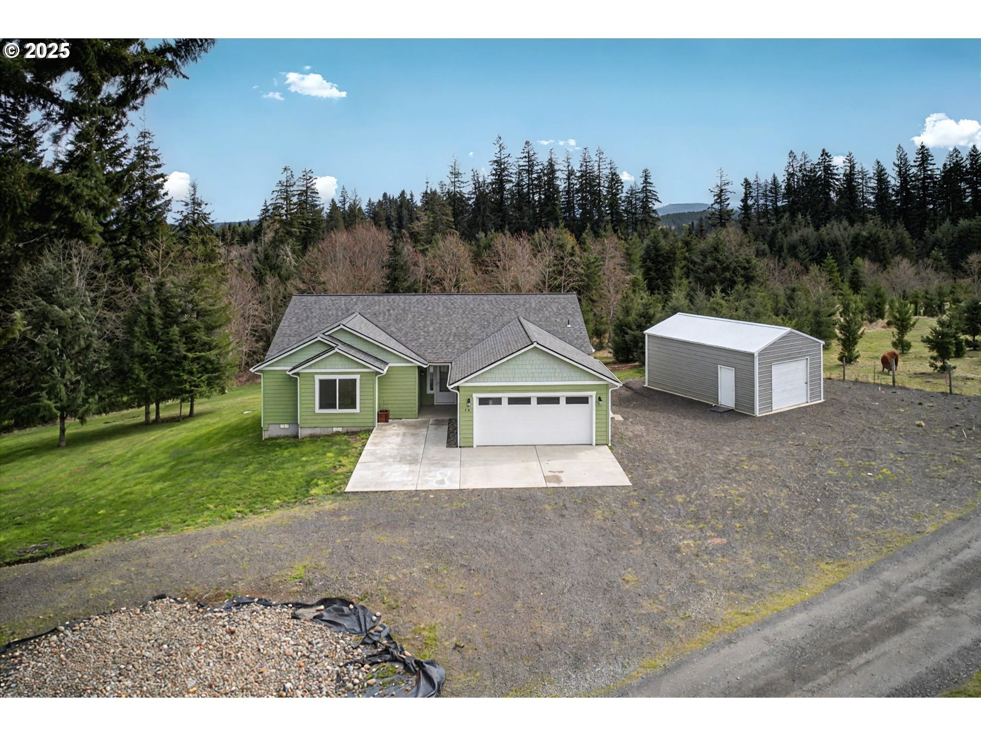 Property Photo:  150 Jims View Rd  WA 98611 