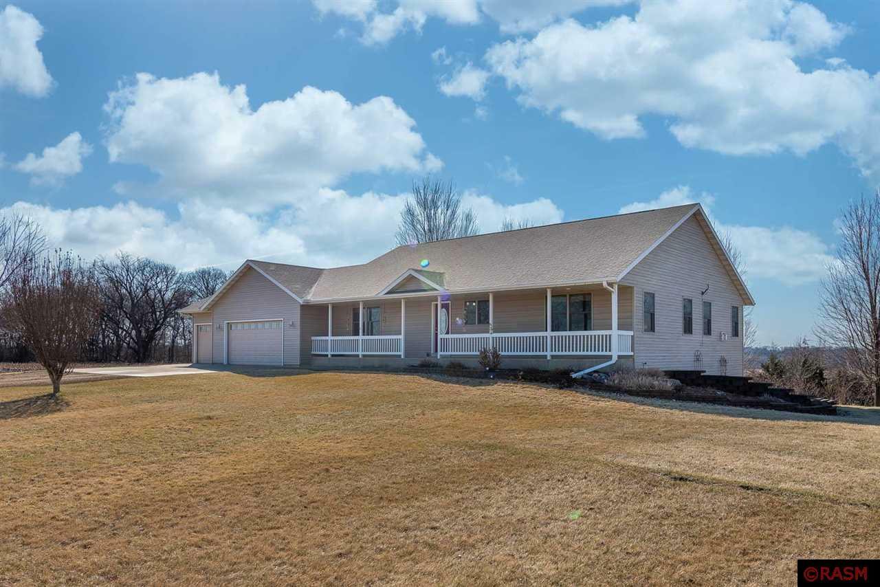 Property Photo: 54255 173rd Lane MN 56037