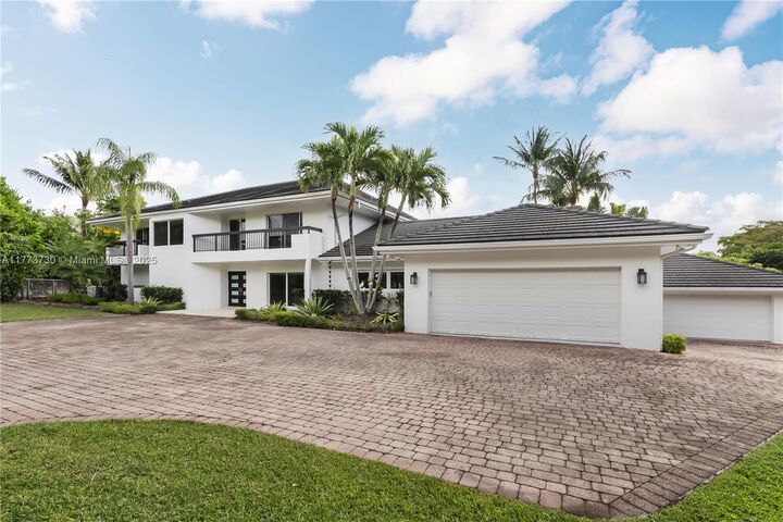 Property Photo: 413 Santurce Ave FL 33143