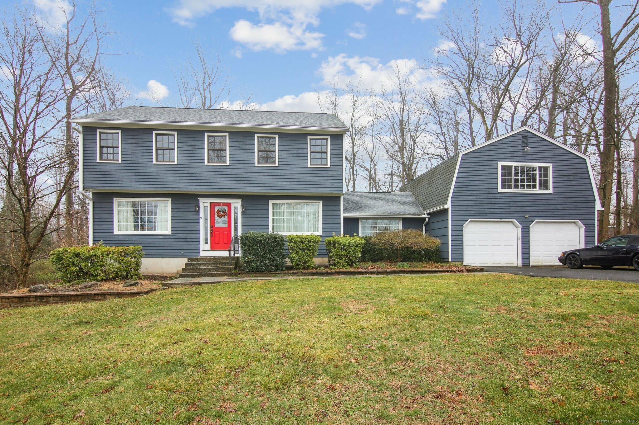 Property Photo: 9 Woodsend Avenue CT 06484