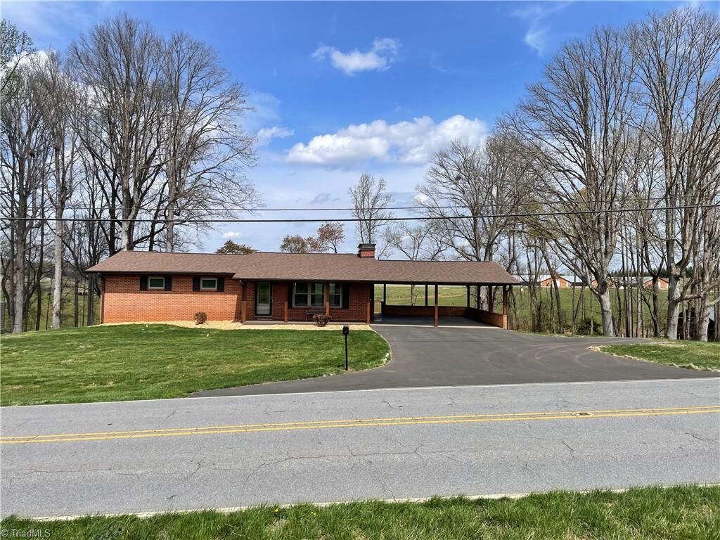 Property Photo:  5956 E Nc Highway 268 W  NC 27017 