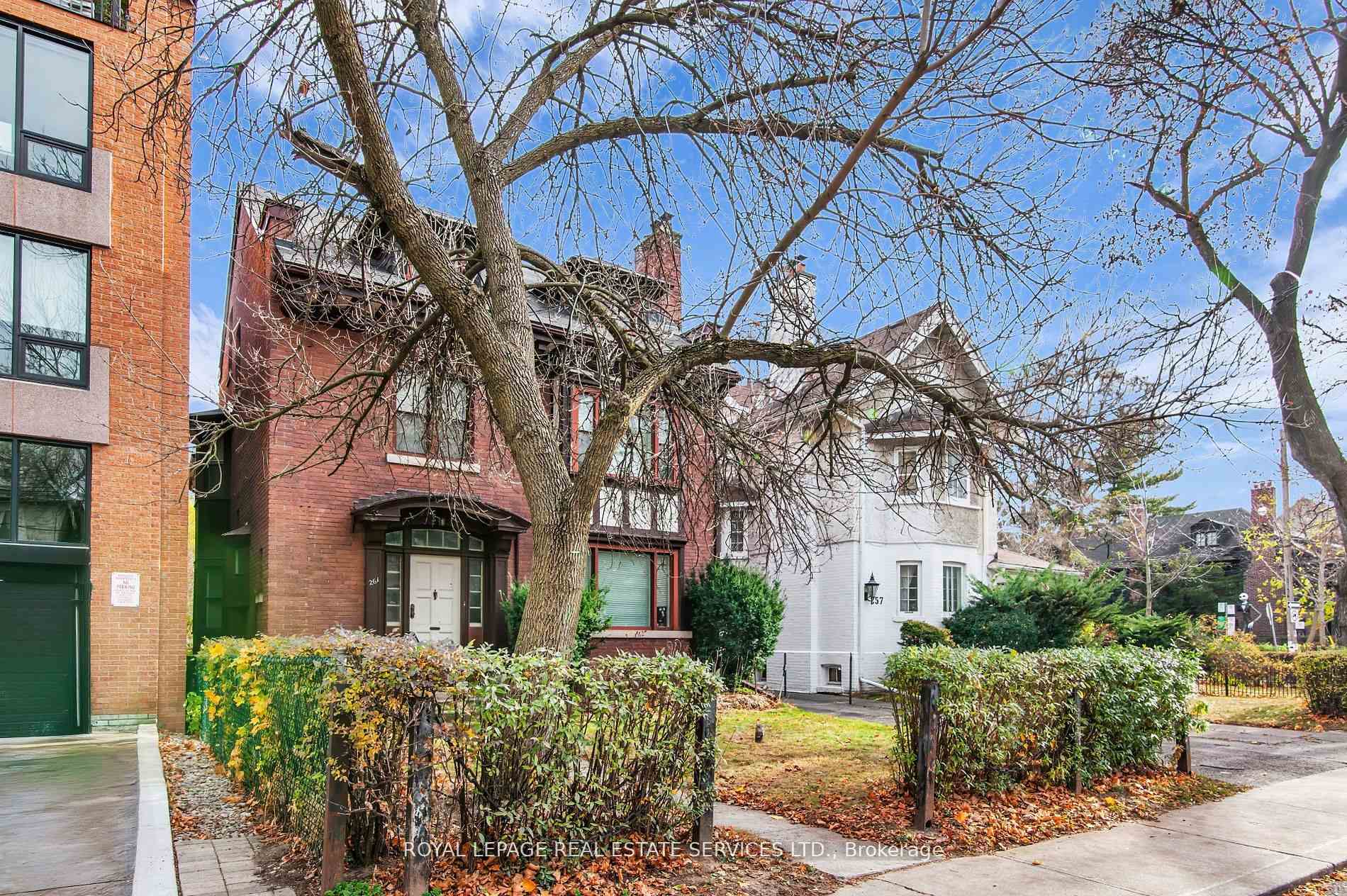 Property Photo: 257&Amp261 Poplar Plains Road ON M4V 2N9