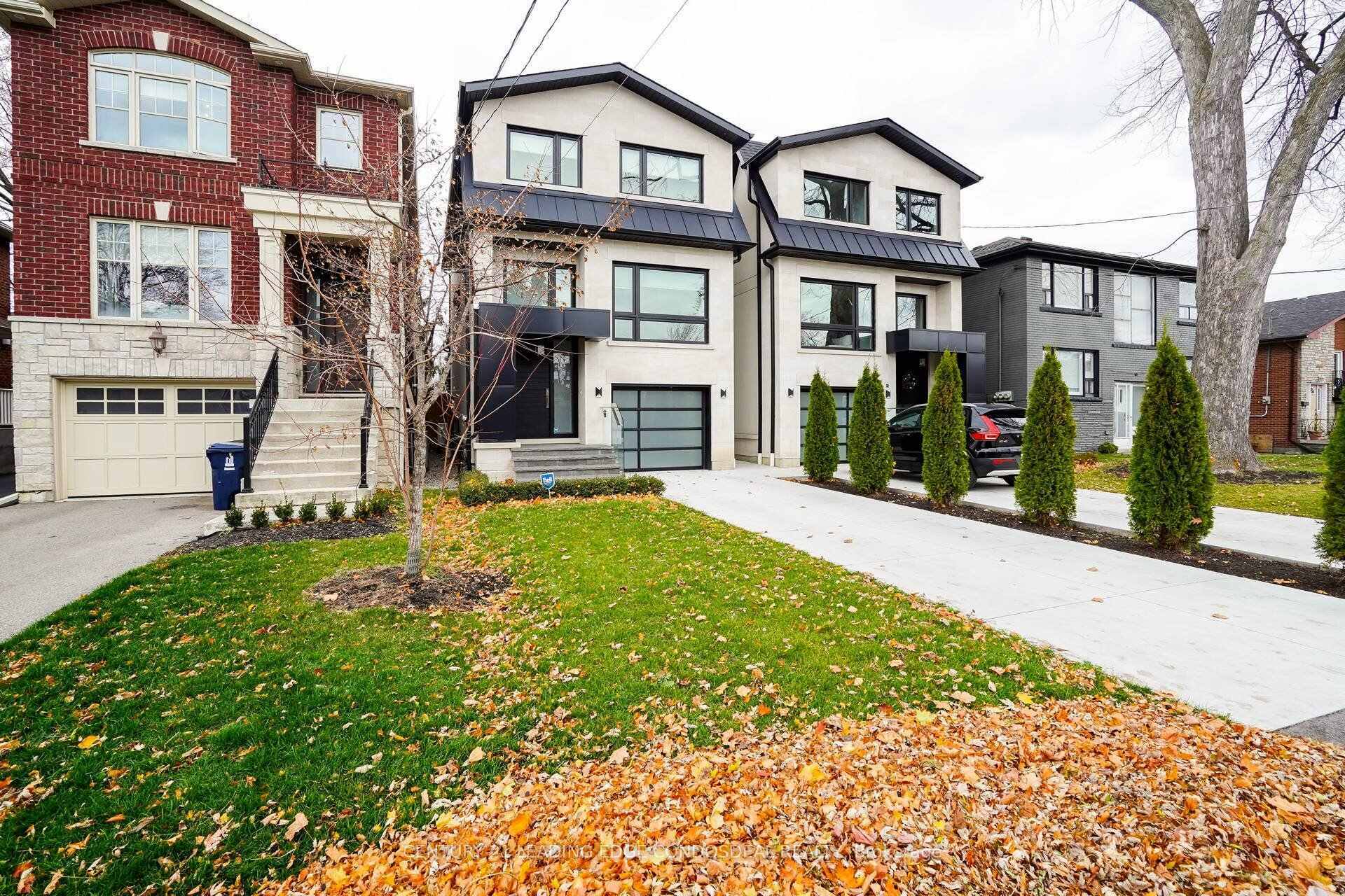 60B Burlingame Road  Toronto ON M8W 1Y8 photo