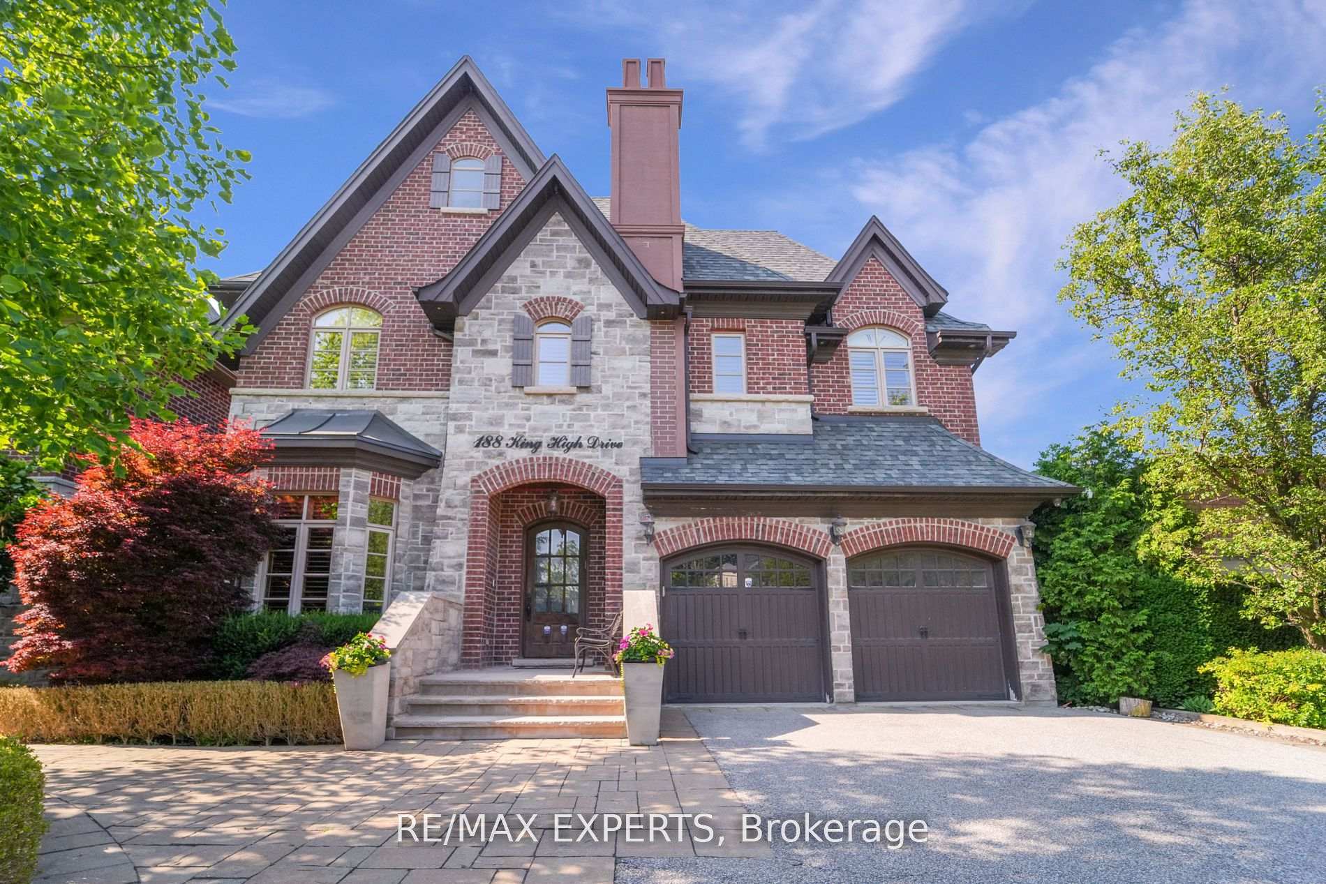 Property Photo: 188 King High Drive ON L4J 3N5