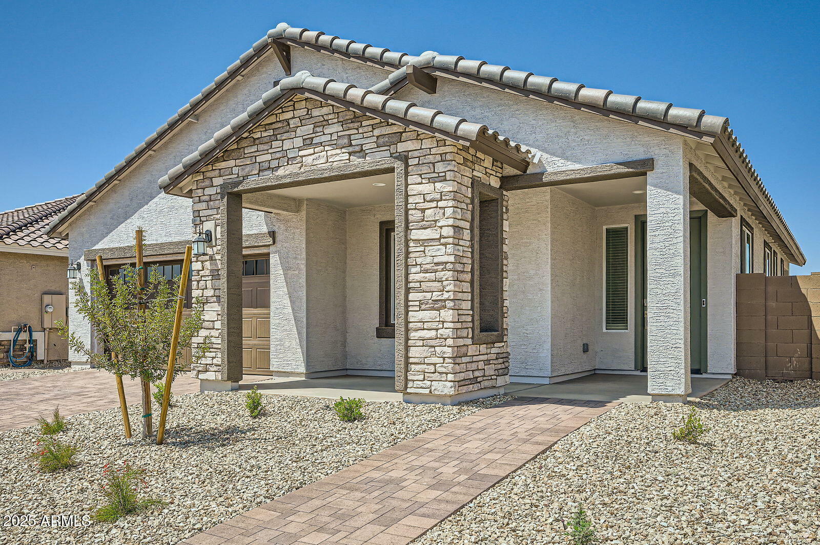 25188 N 174th Avenue  Surprise AZ 85387 photo