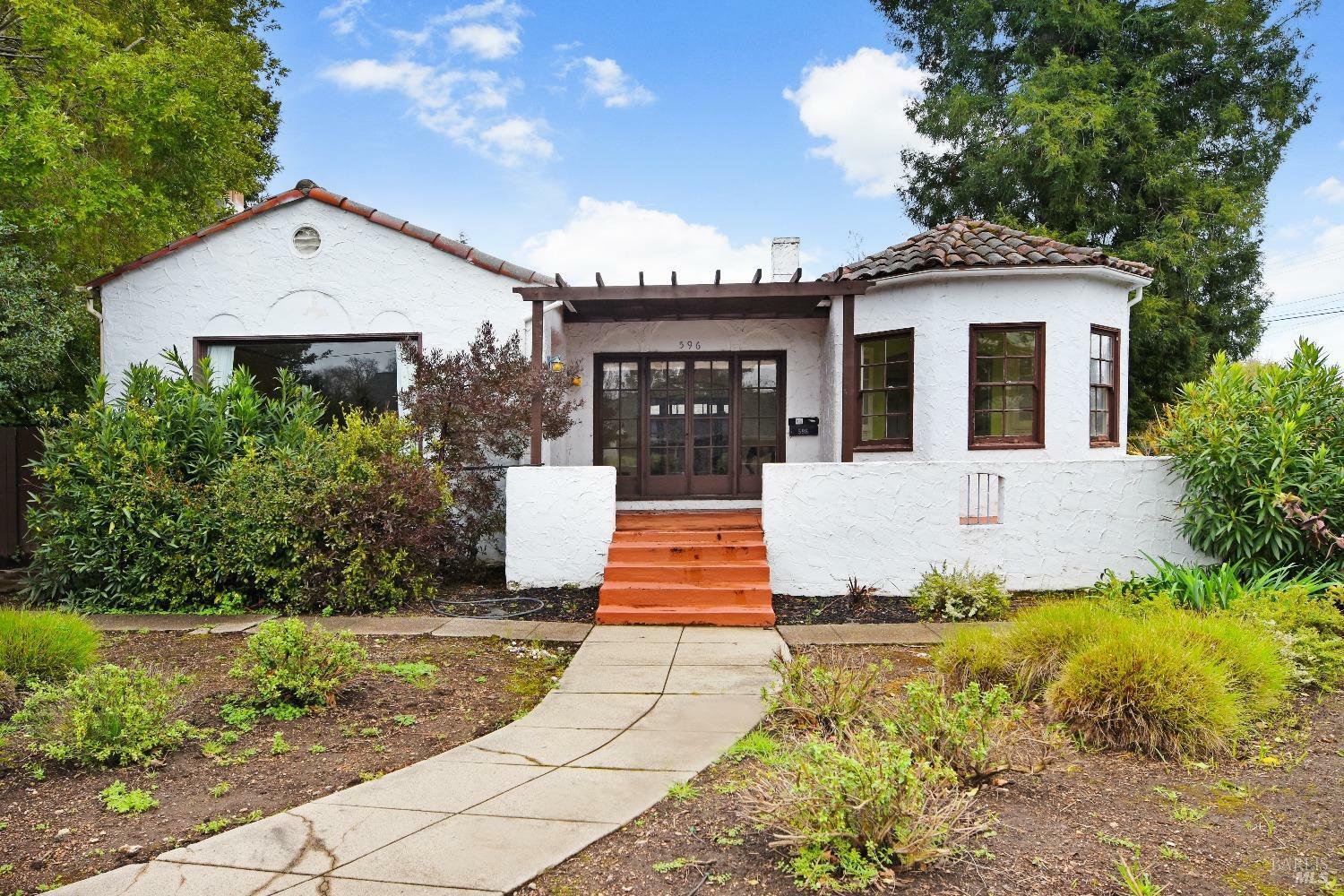 596 3rd Street  Sonoma CA 95476 photo