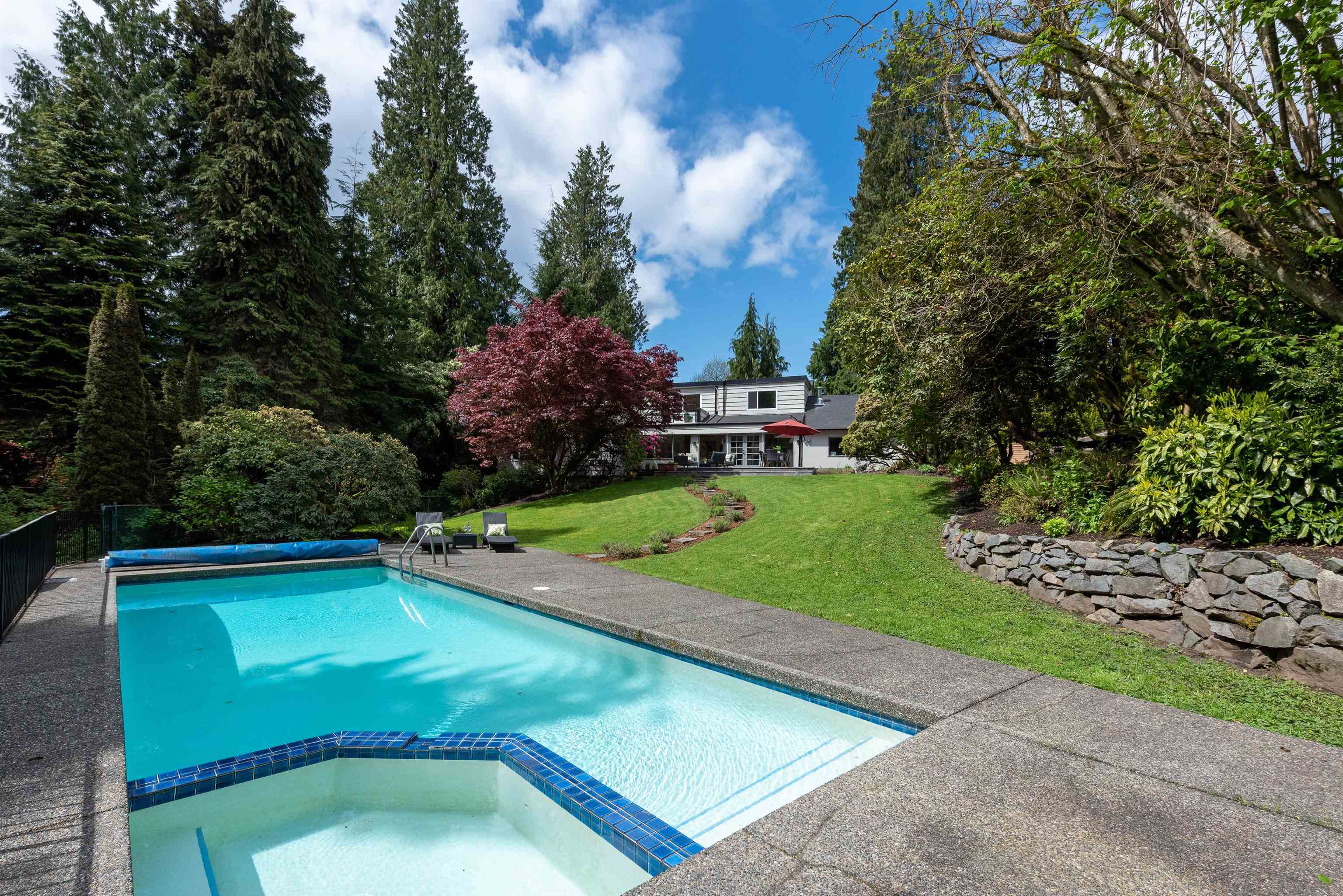Property Photo: 1640 Taylor Way BC V7S 1N4