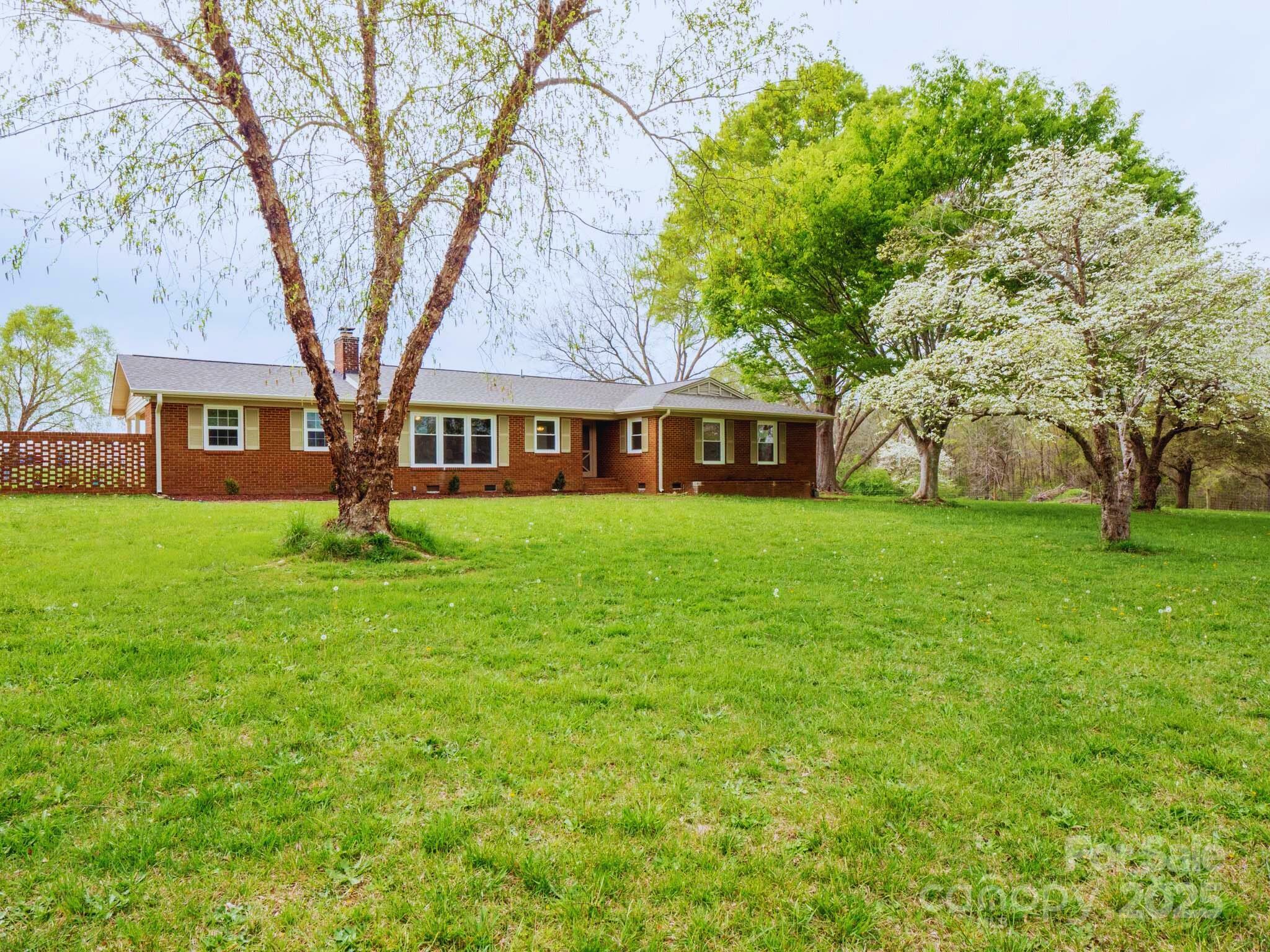 Property Photo: 3452 Flat Creek Road SC 29720
