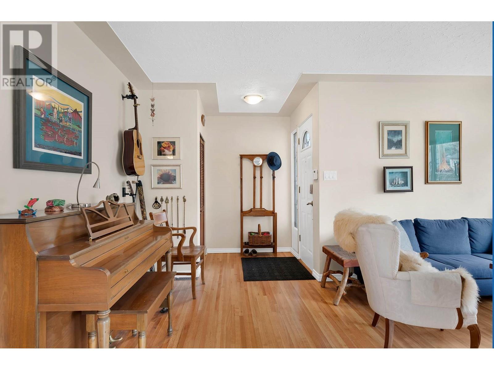 Property Photo: 1426 Pine Crescent BC V2C 2Z3