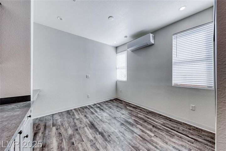 304 South Maryland Parkway 1  Las Vegas NV 89101 photo