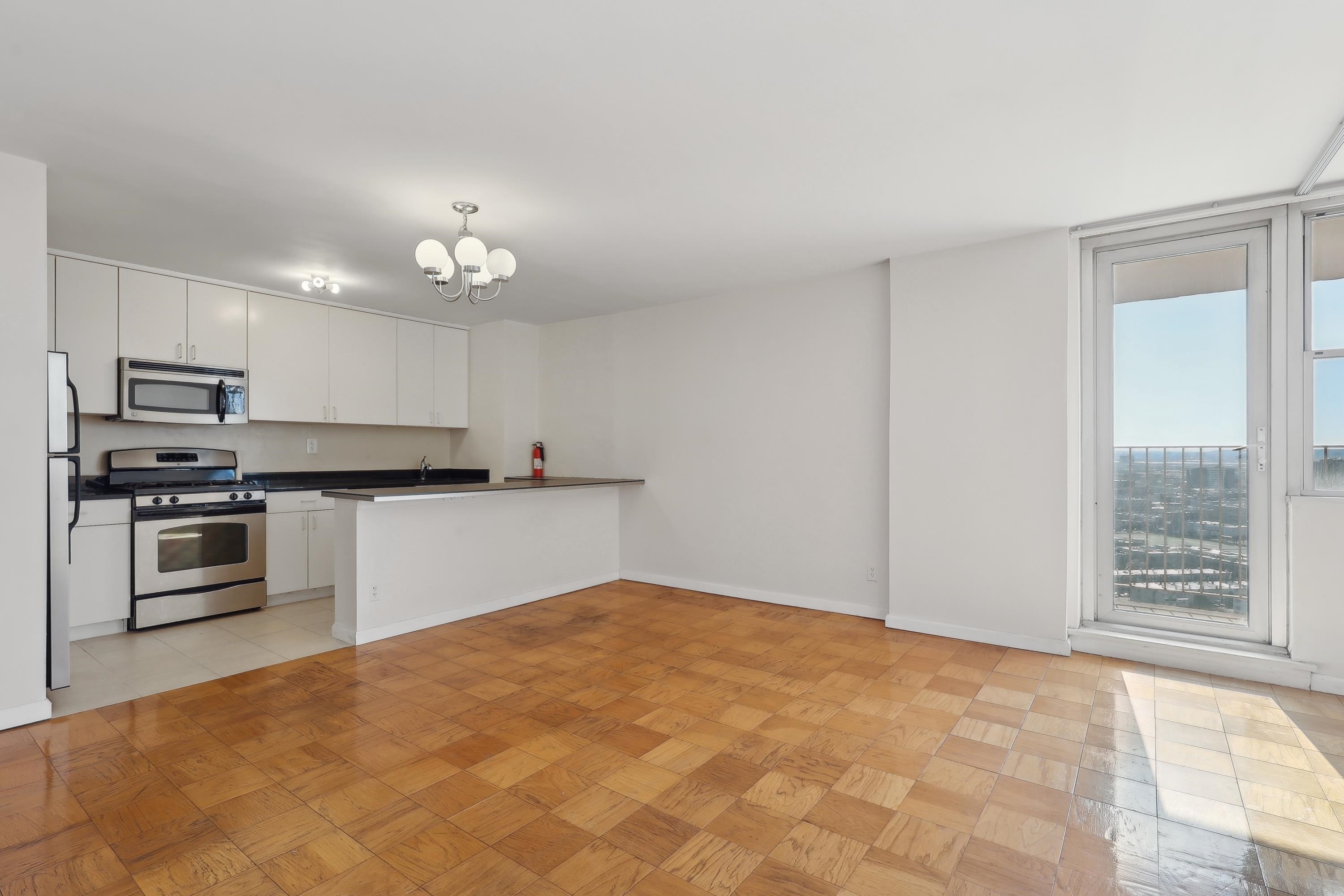6040 Blvd East 26K  West New York NJ 07093 photo