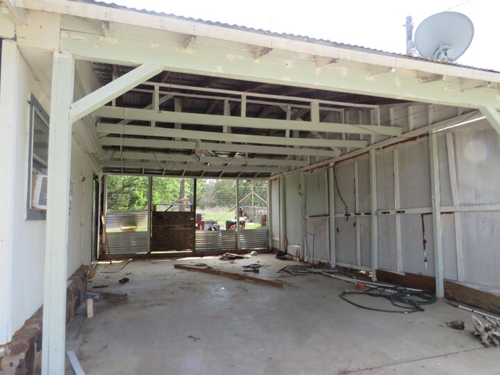 Property Photo: 510 South St TX 78672-0000