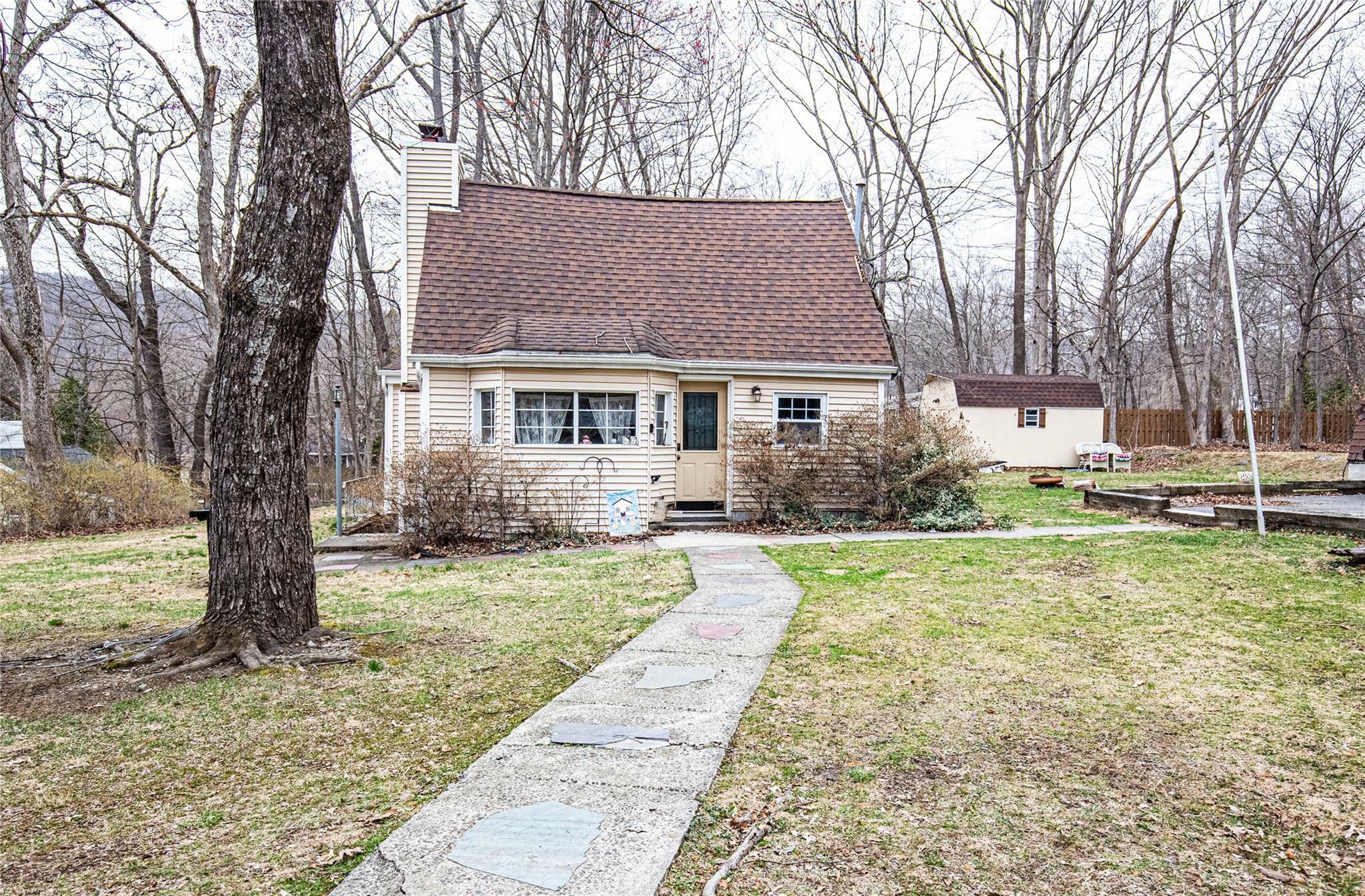 67 Grove Street  Greenwood Lake NY 10925 photo
