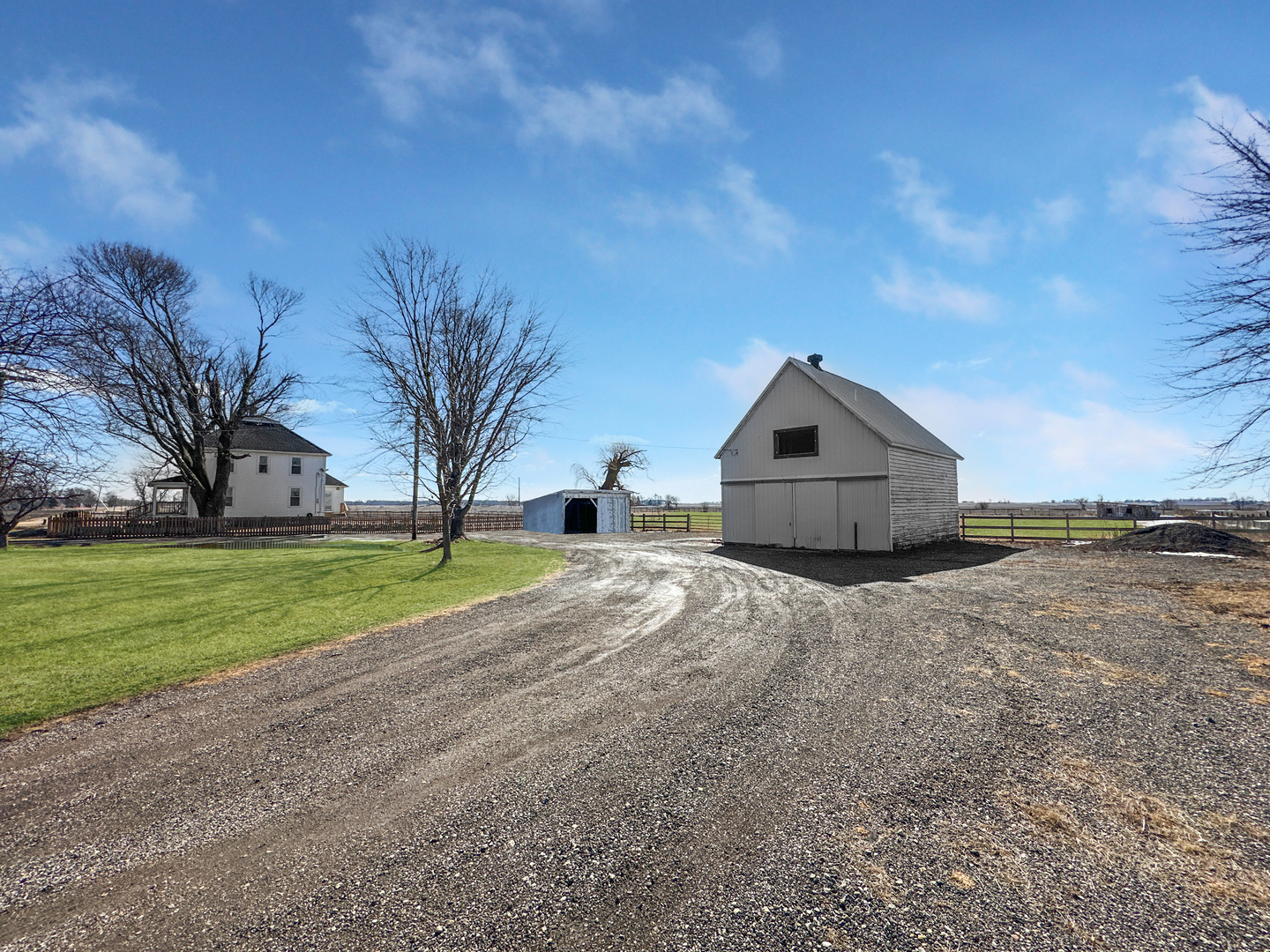 Property Photo: 17128 Lukens Road IL 60178