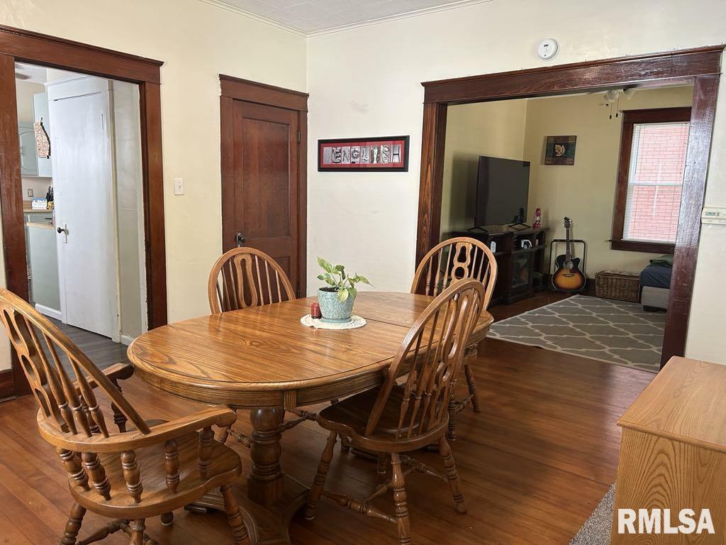 Property Photo: 1106 Jefferson Street IL 62301