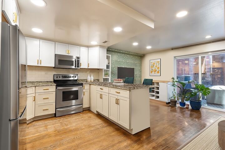 Property Photo: 197 Commonwealth 1 MA 02116