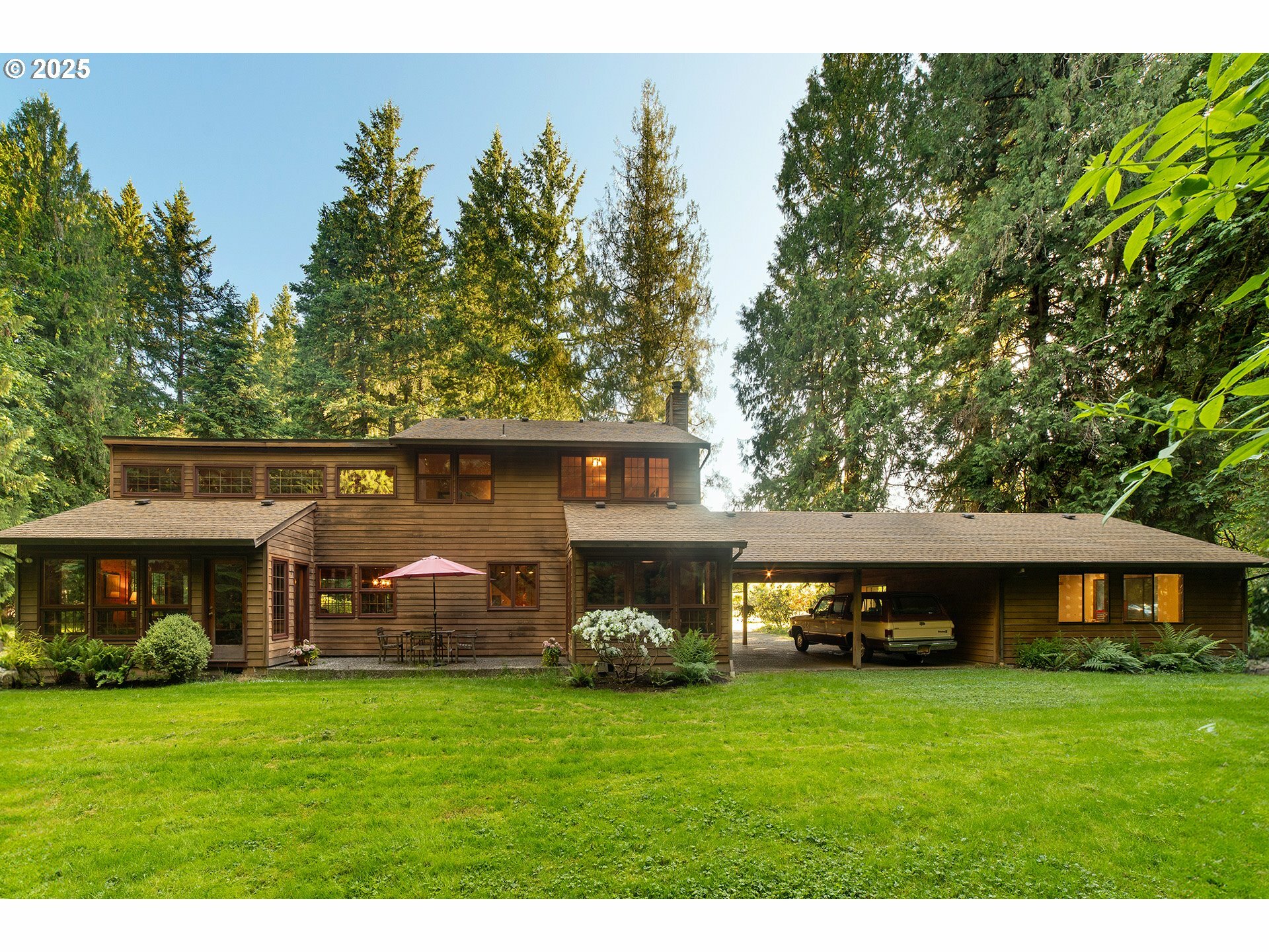 Property Photo:  15735 S Gerber Rd  OR 97045 