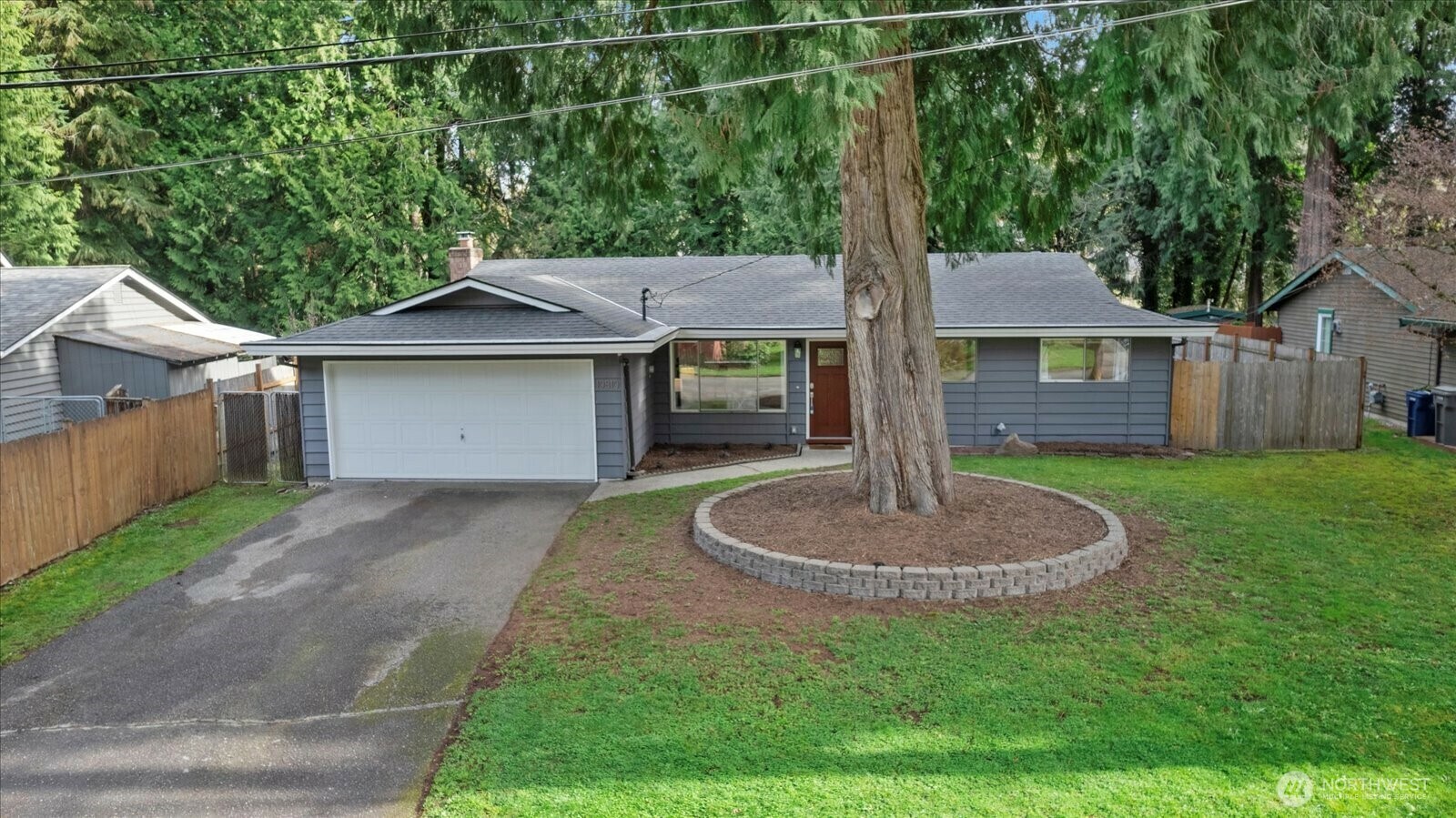 Property Photo: 10810 NE 134th Street WA 98034