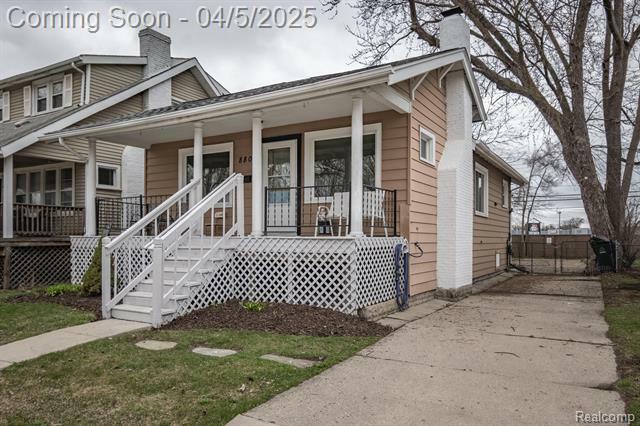 Property Photo: 880 Harvard Road MI 48072