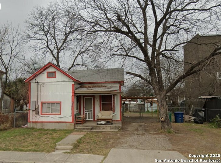 Property Photo:  607 Ruiz  TX 78207 