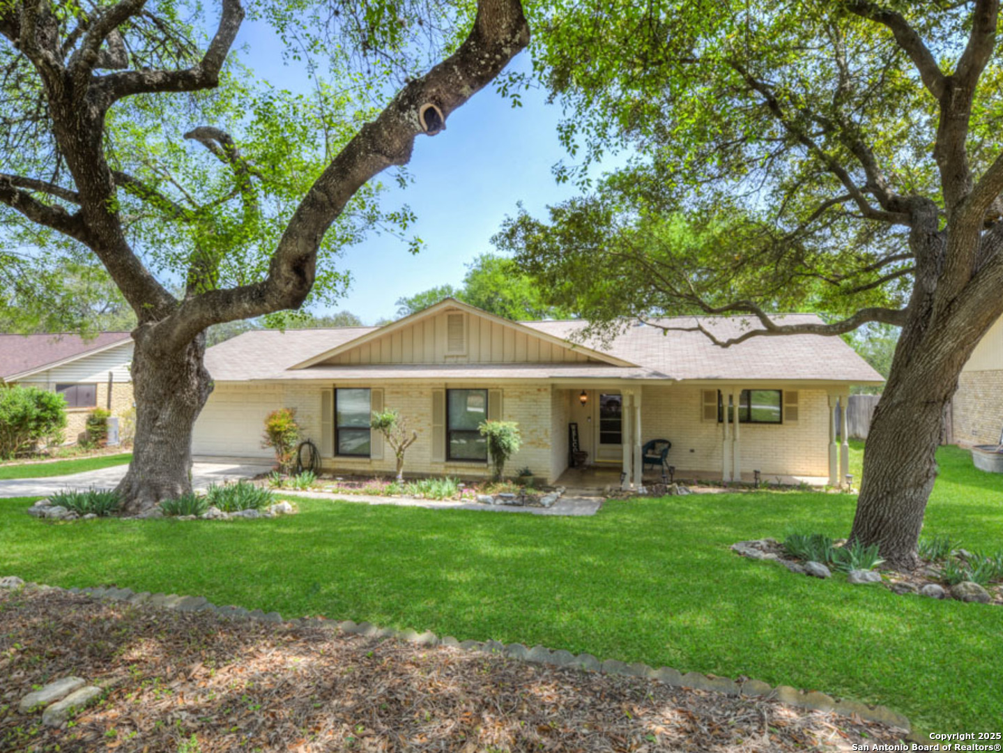 Property Photo: 231 Forrest TX 78148