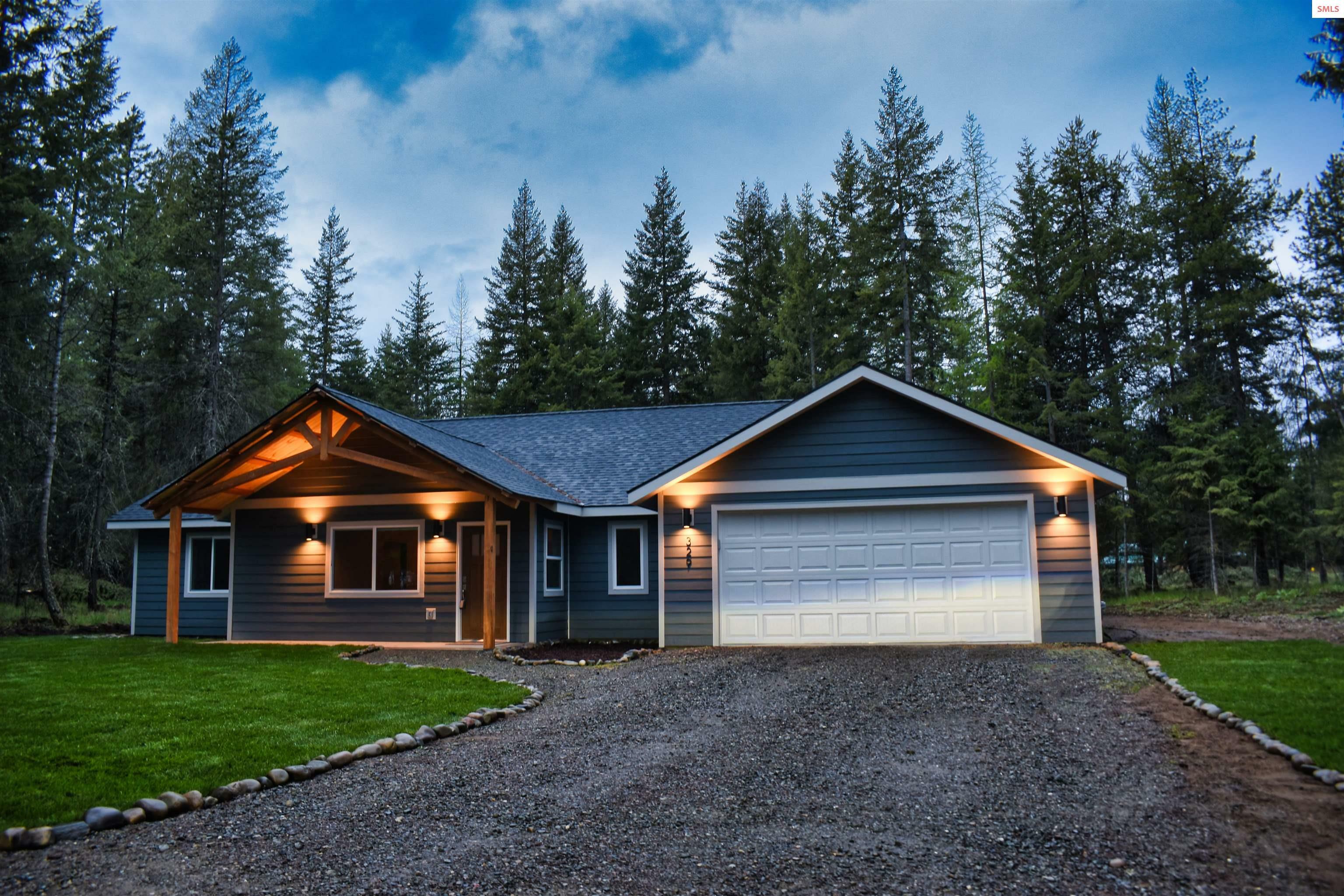 Property Photo: 329 Hardy Loop ID 83805