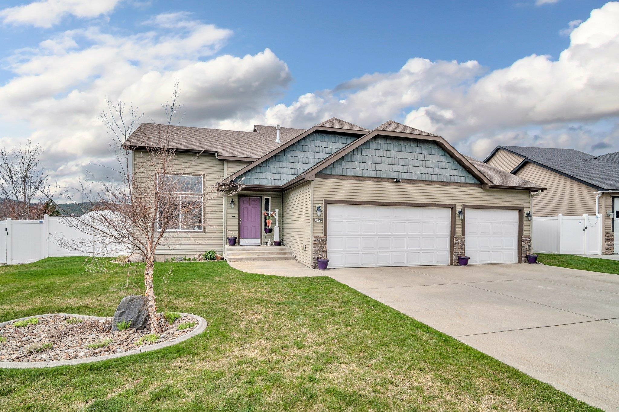 Property Photo: 3824 S Morrow Ln WA 99206