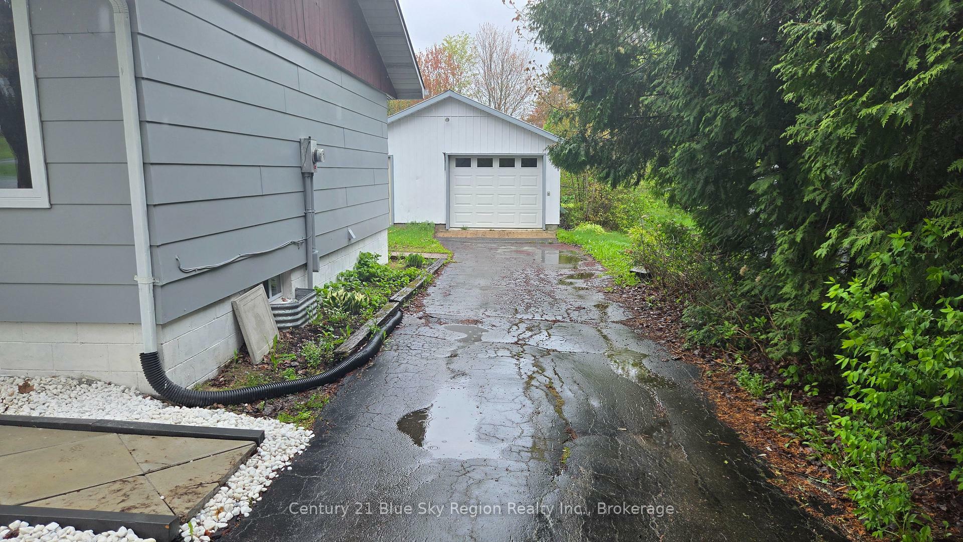 Property Photo: 47 John Street ON P0A 1Z0