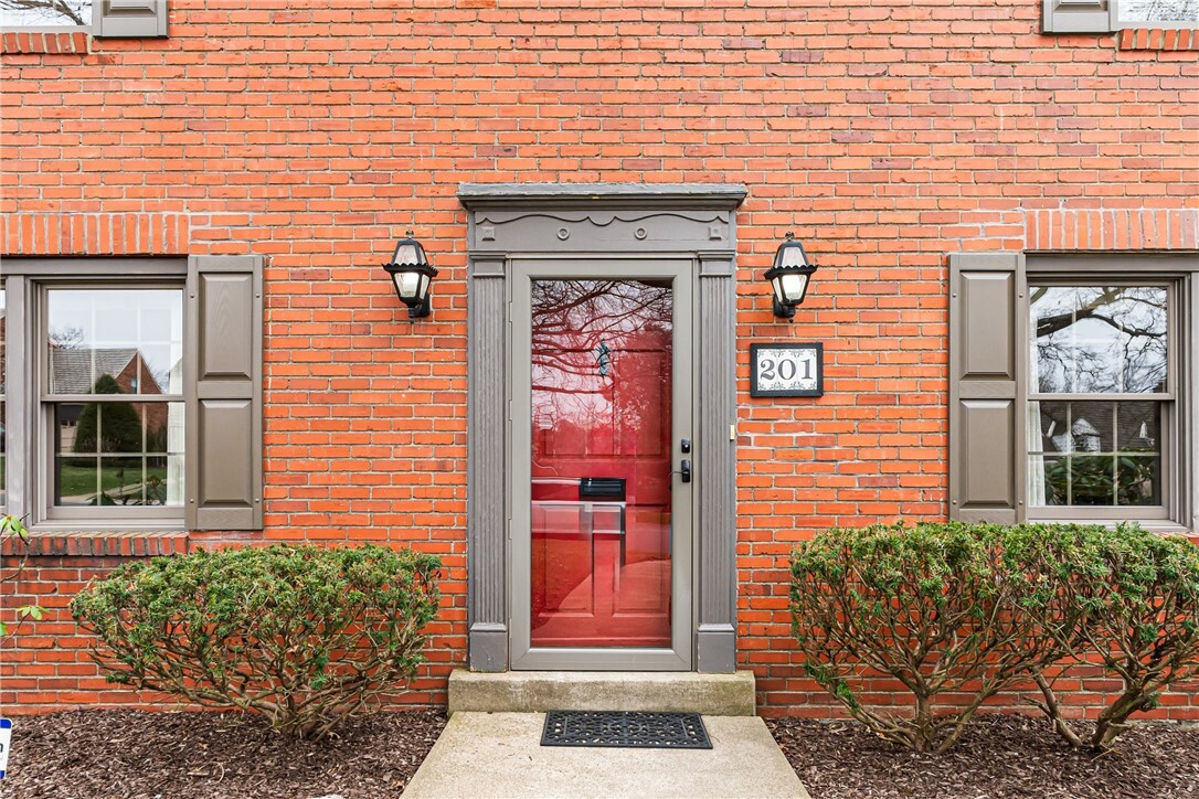 Property Photo: 201 Vernon Drive PA 15228