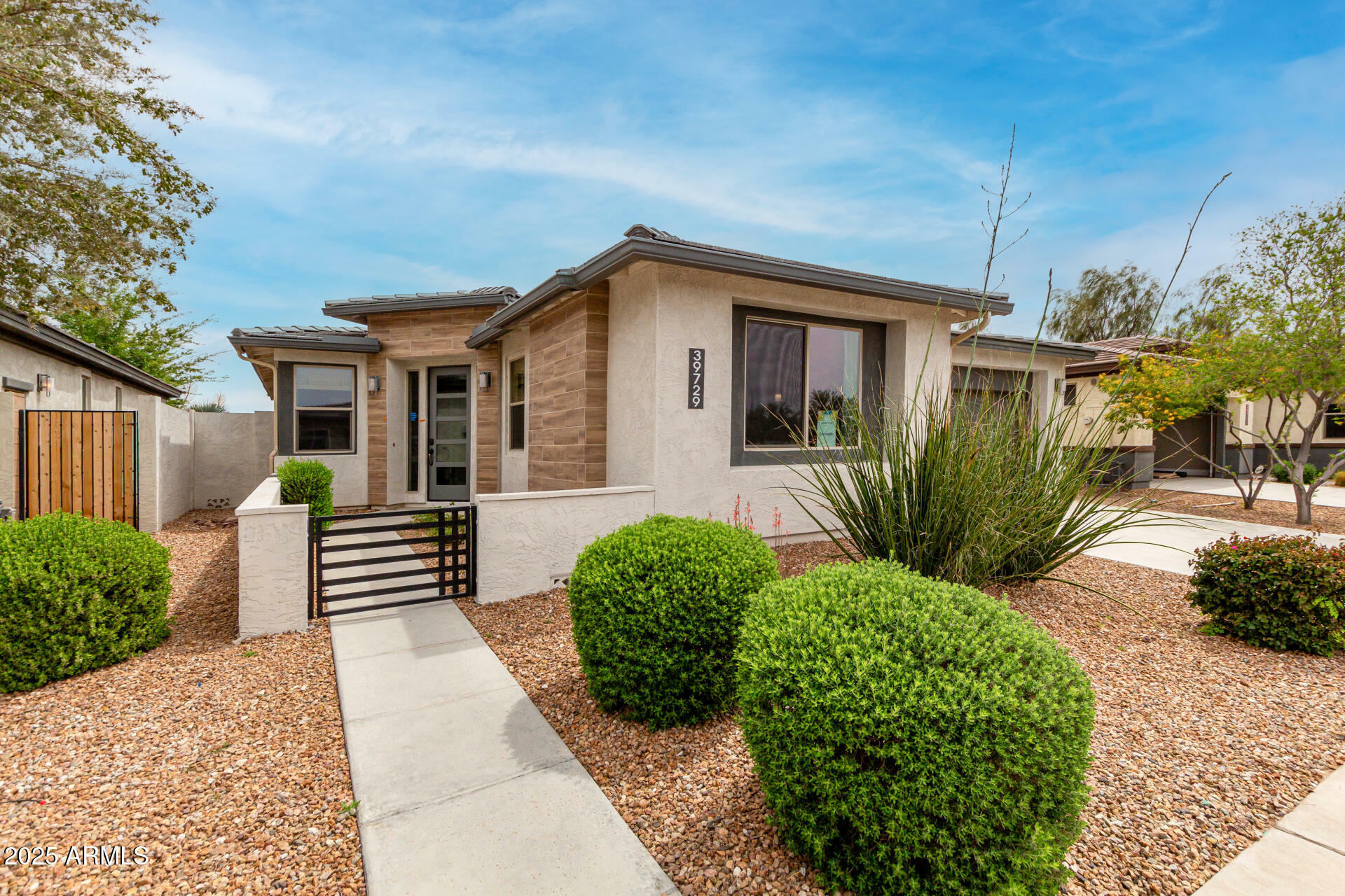 Property Photo: 39729 N Collins Lane AZ 85140
