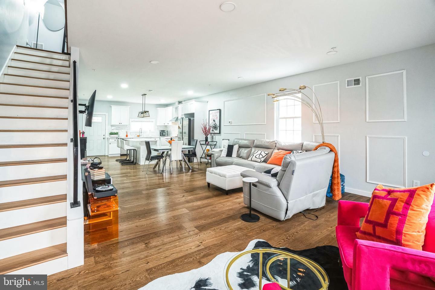 Property Photo: 1214 Roosevelt Drive PA 19083