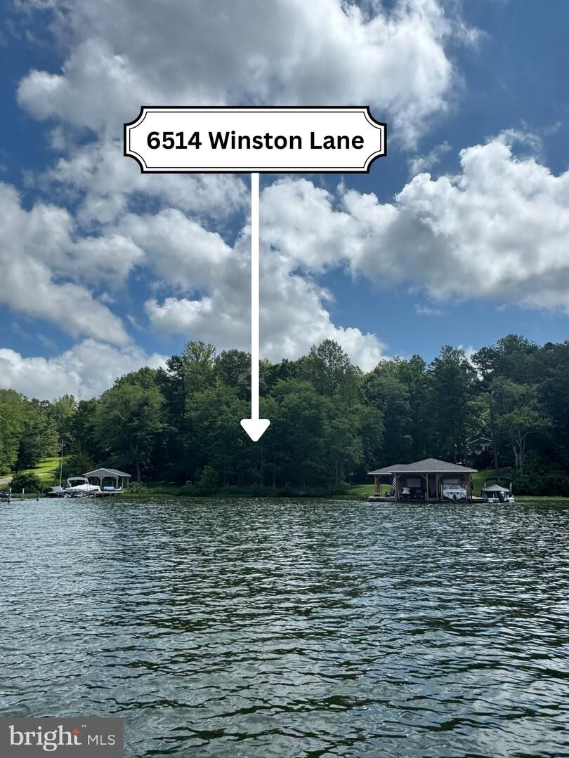 Property Photo: 6514 Winston Lane VA 22551