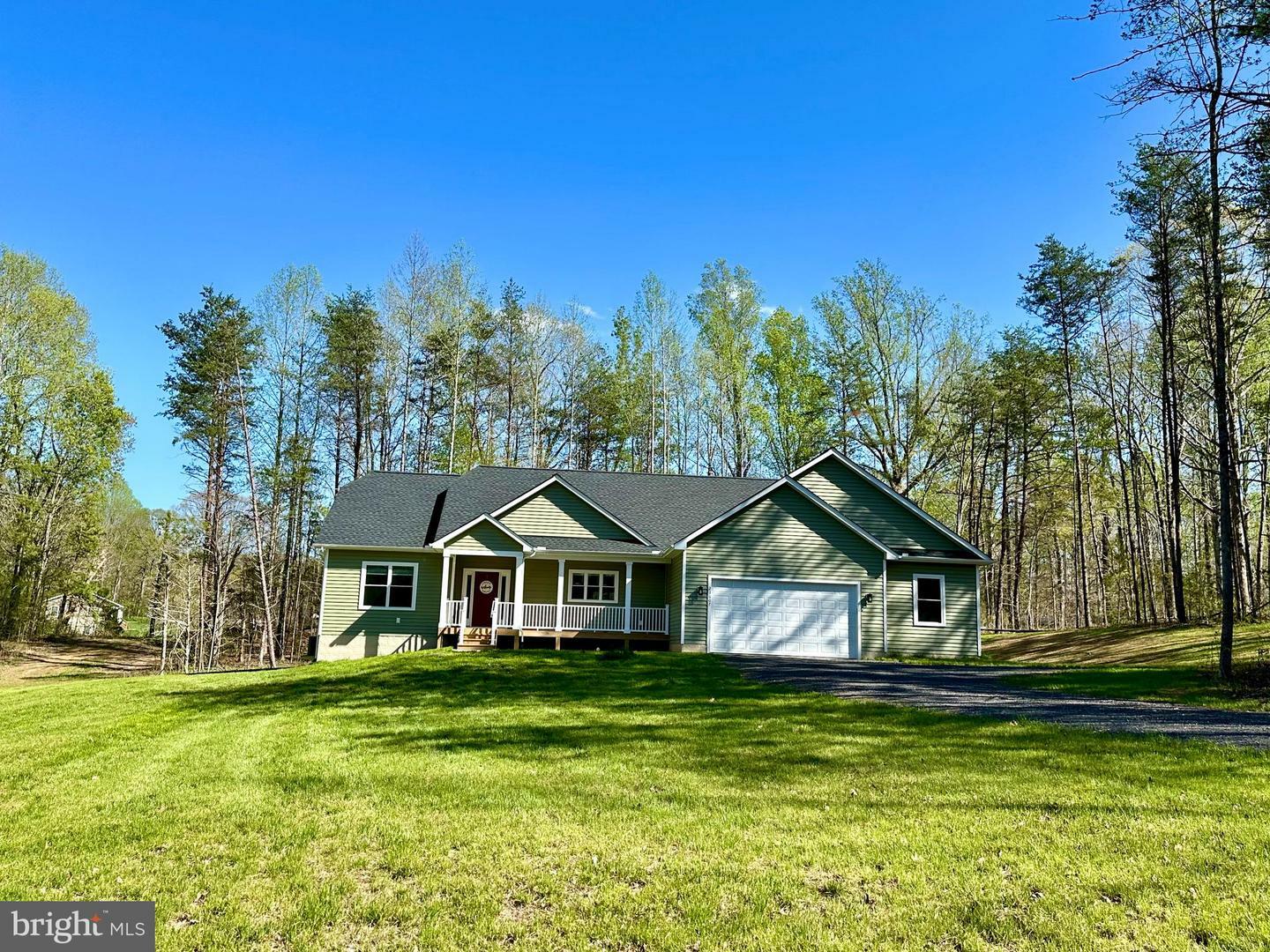 Property Photo: 23607 Monrovia VA 22960