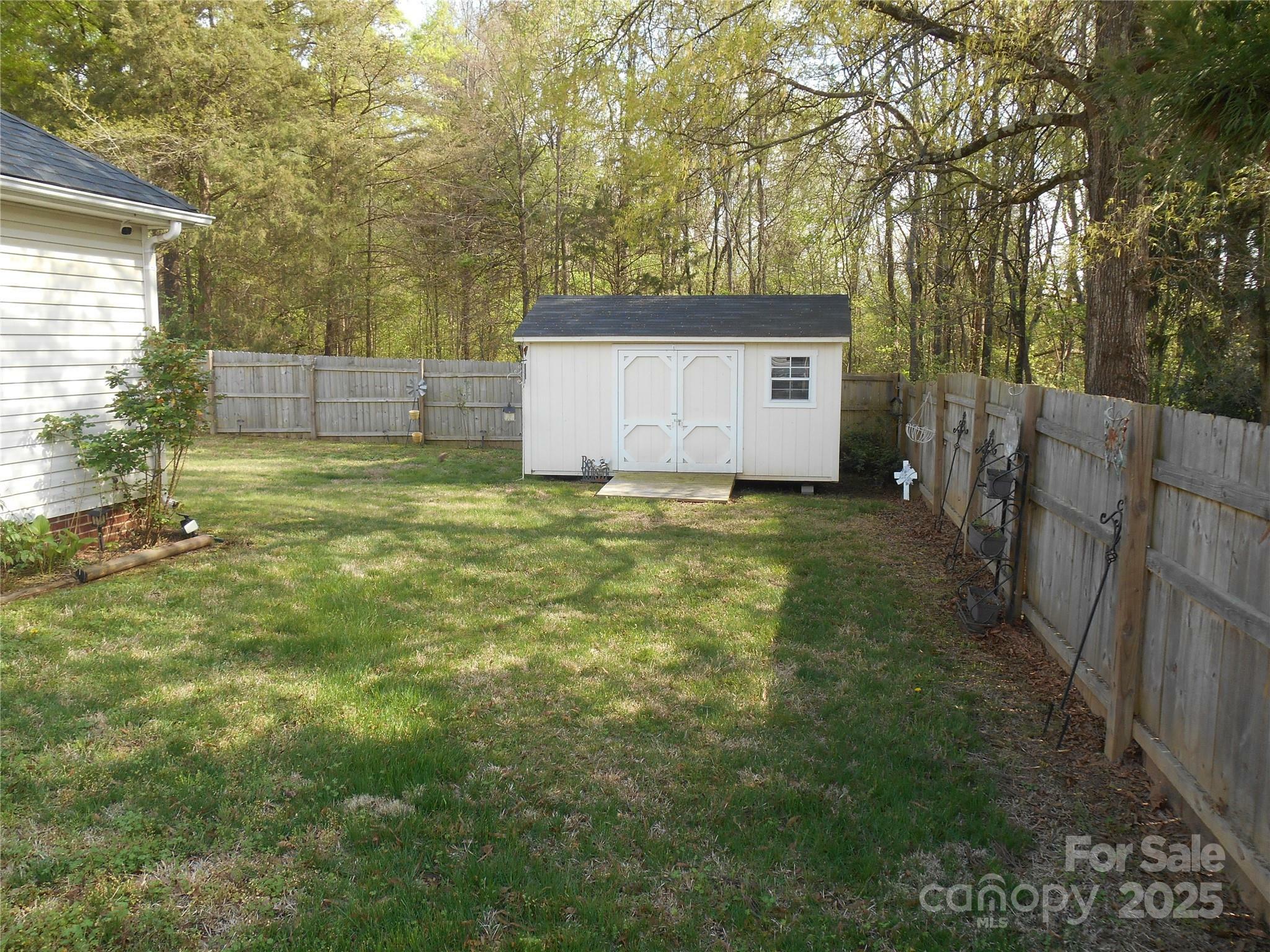 Property Photo: 158 Margaret Turner Road NC 28216
