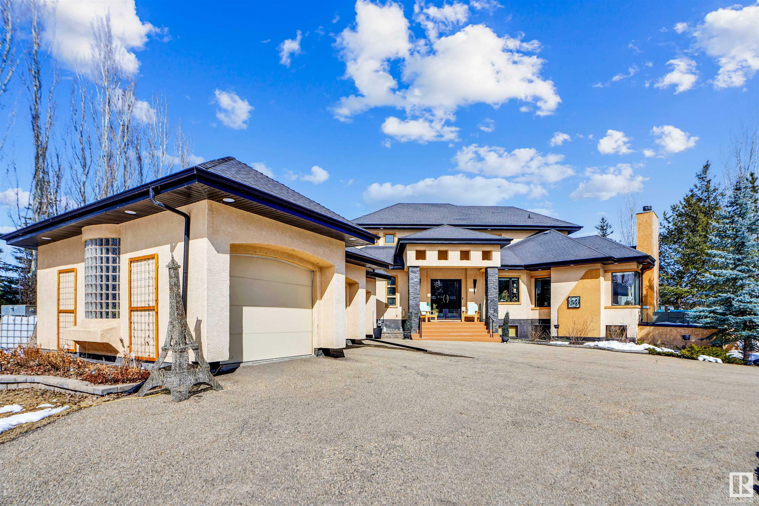 Property Photo: 20604 5 Avenue SW AB T6M 2P4