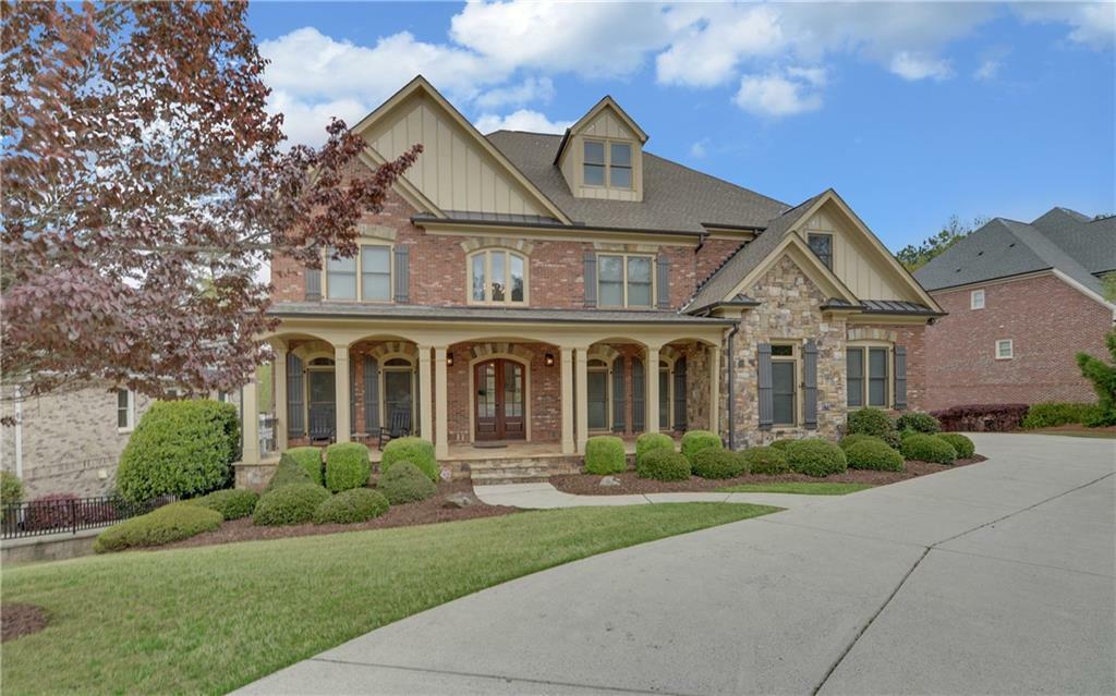 Property Photo: 5224 Brendlynn Drive GA 30024