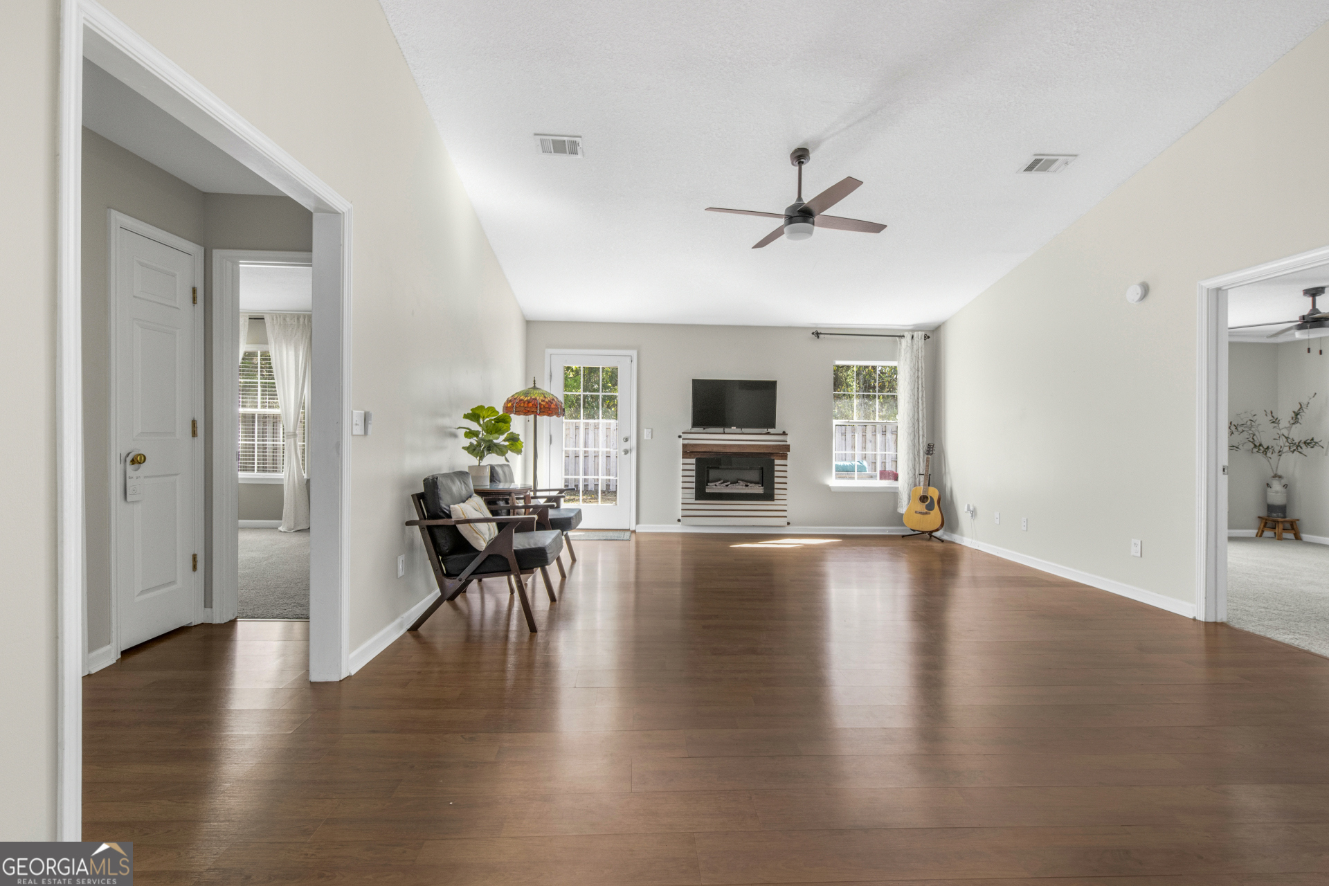 Property Photo: 329 Creekside Drive GA 31558
