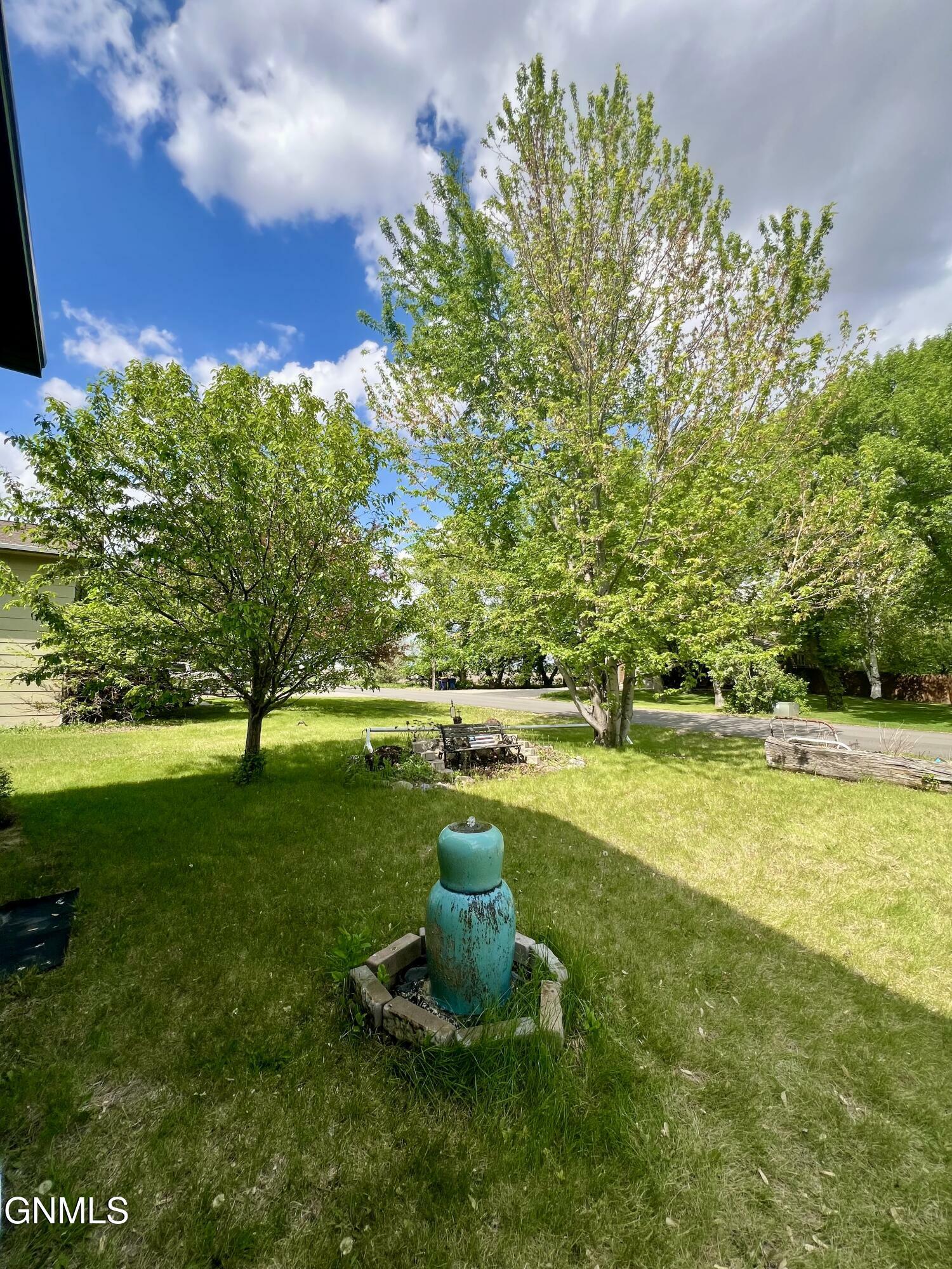 Property Photo: 115 15th Street N ND 58474