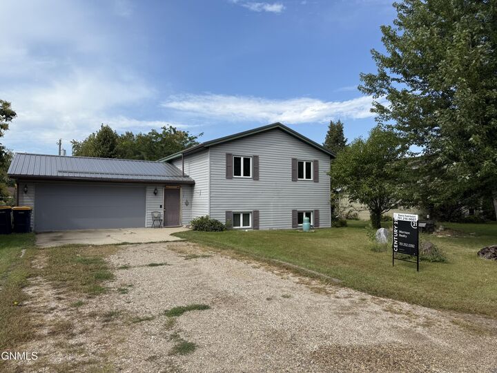 Property Photo: 115 15th Street N ND 58474