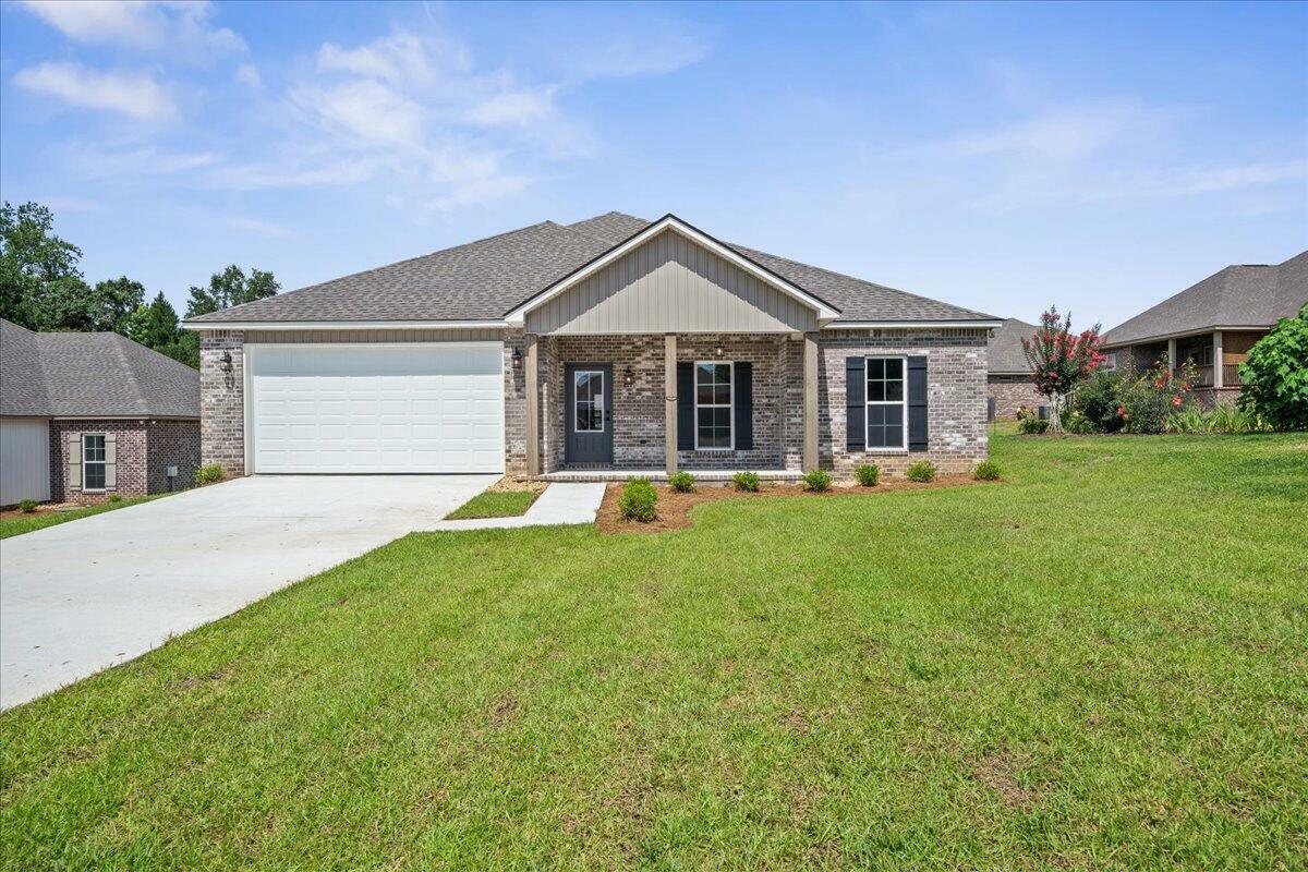 Property Photo: 10 Golden Oak MS 39402
