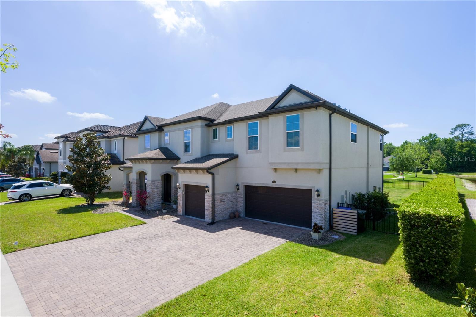 Property Photo: 1250 Red Haven Lane FL 32765