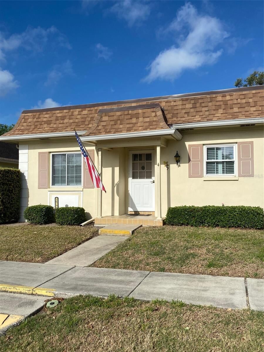 Property Photo:  1679 S Lake Avenue 4  FL 33756 